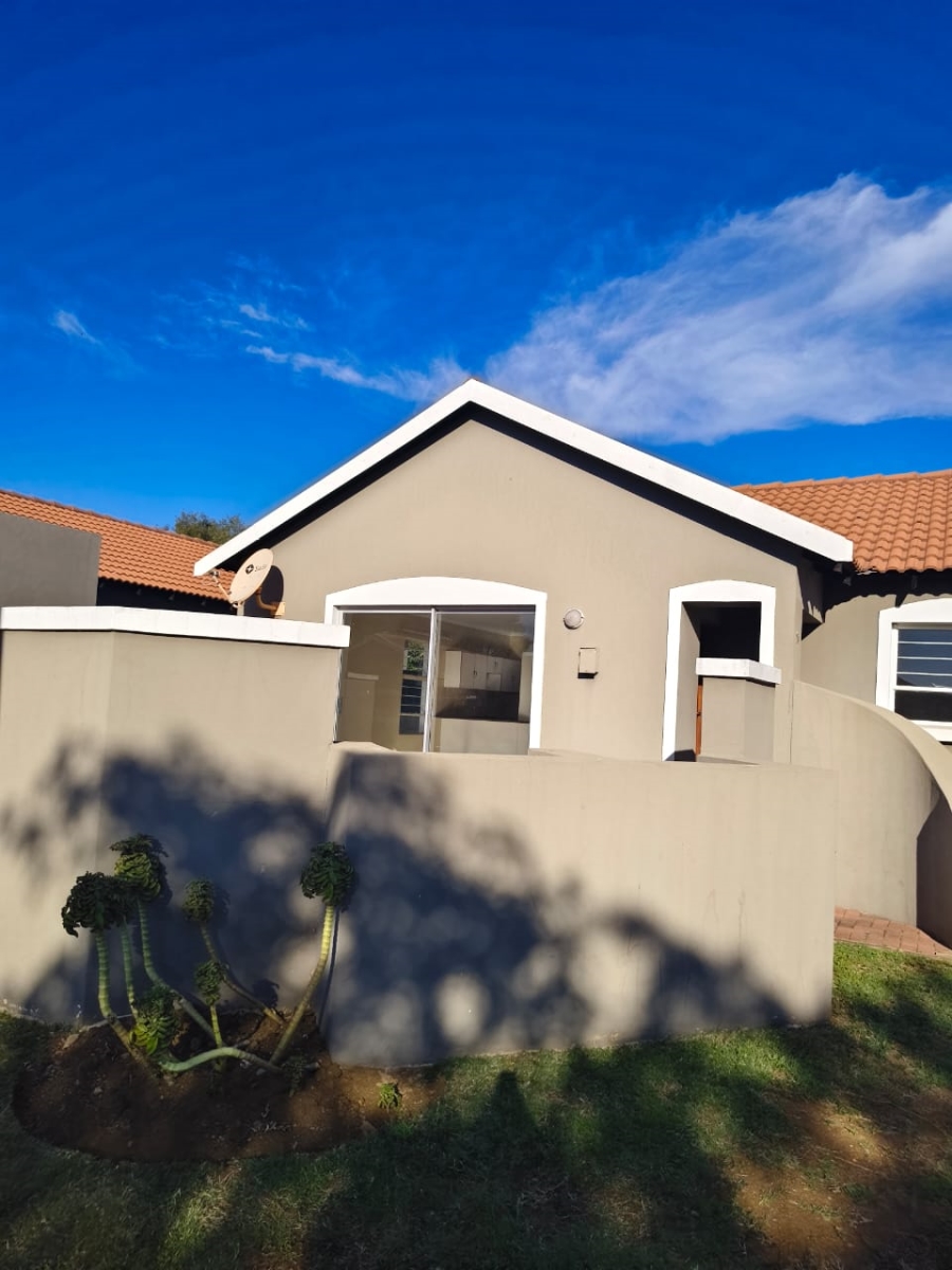 2 Bedroom Property for Sale in Brits North West